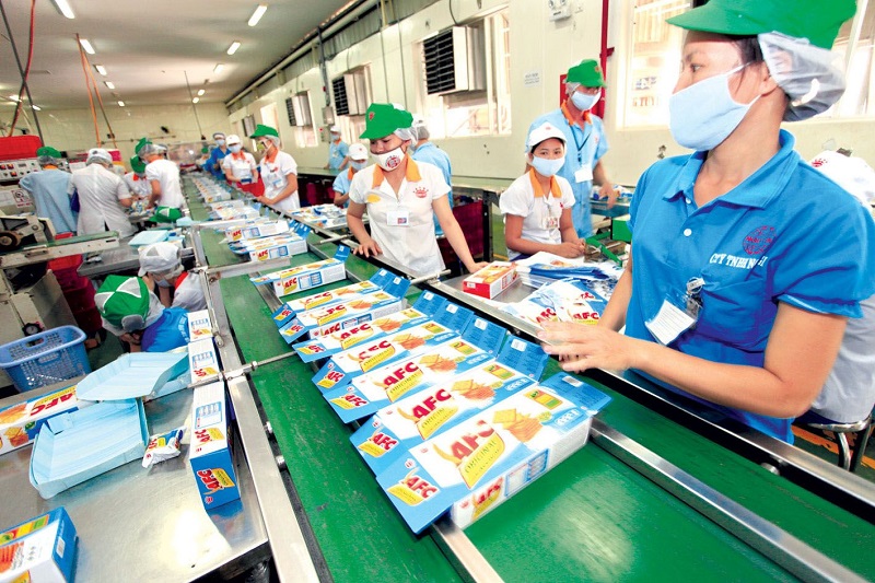Lao động thời vụ tại nhà máy sản xuất bánh kẹo