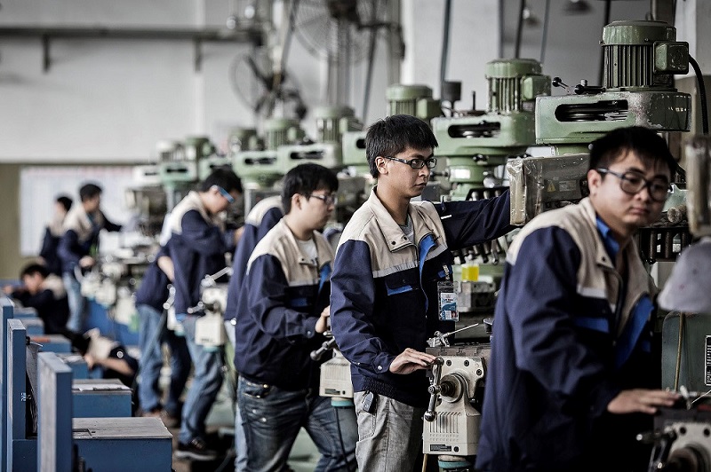Công nhân sản xuất tại Bình Phước